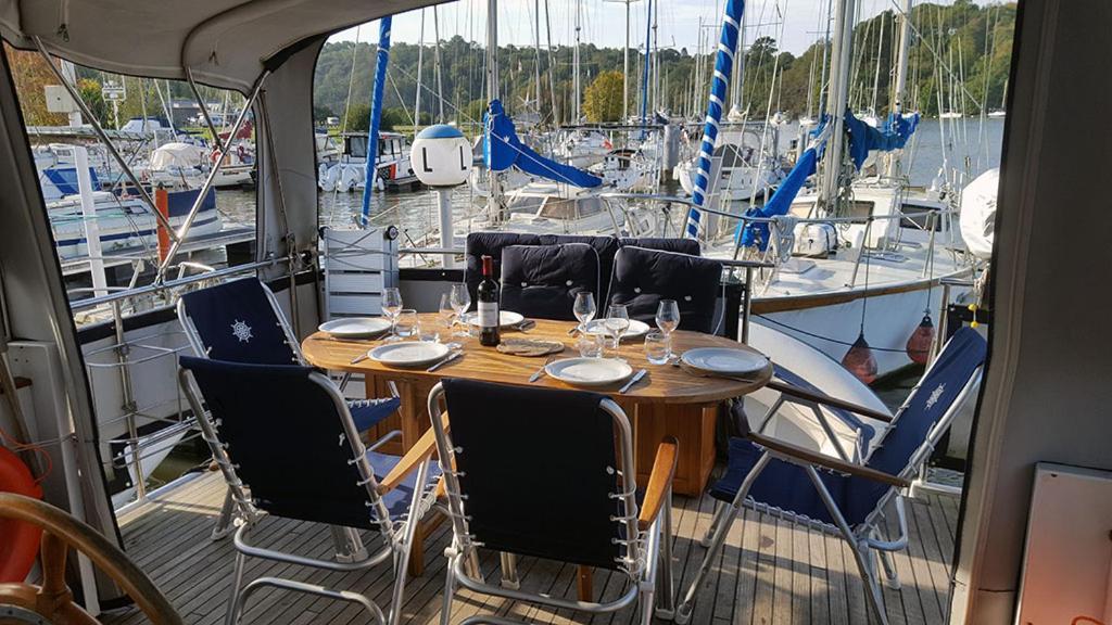 מלון Nivillac Vedette Hollandaise De 13 M Pour Sejour Insolite מראה חיצוני תמונה