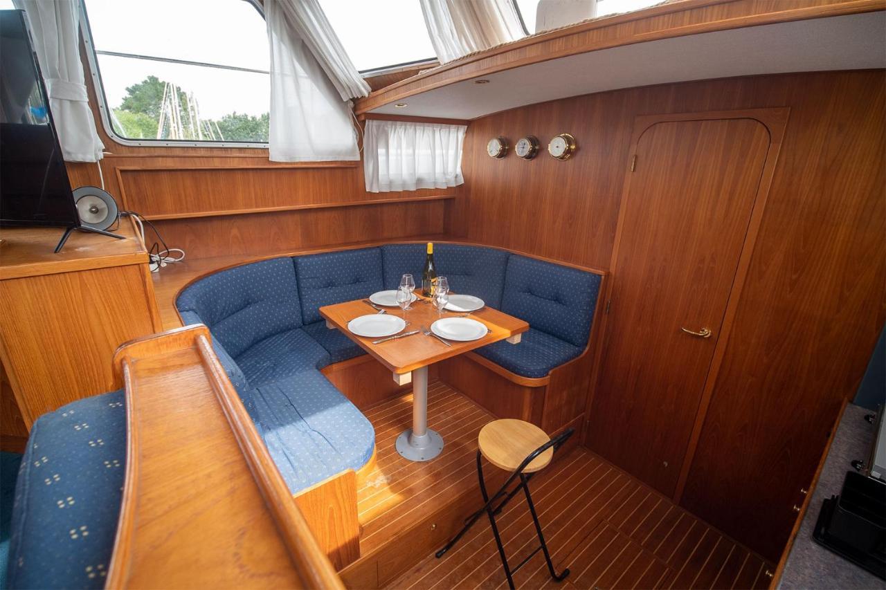 מלון Nivillac Vedette Hollandaise De 13 M Pour Sejour Insolite מראה חיצוני תמונה
