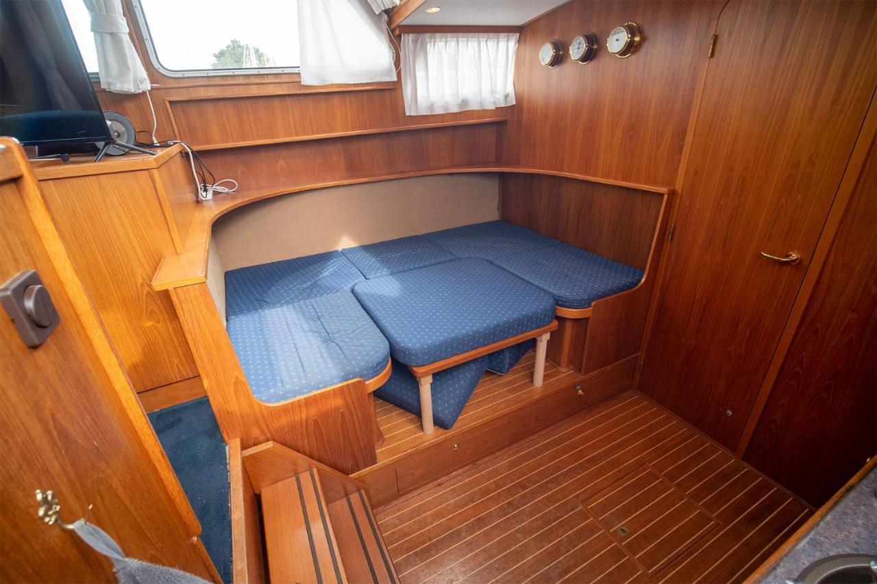 מלון Nivillac Vedette Hollandaise De 13 M Pour Sejour Insolite מראה חיצוני תמונה